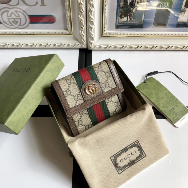 G*u*i wallets & purse